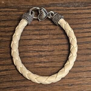 Vtg 8" White Leather Look Braided Bracelet Silver Tone Heart Lobster Claw Clasp